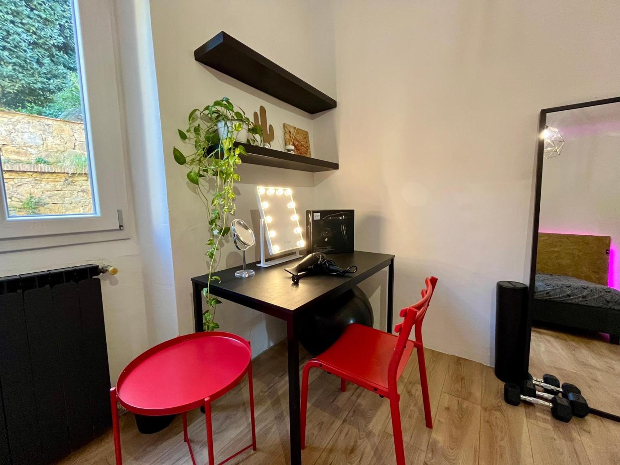 Lovely Apartment 10 Min Dal Centro E Piazzale Michelangelo Florencia Exterior foto